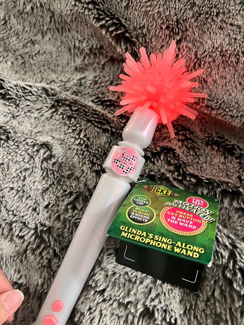 Wicked: Glinda bubble wand (Category: Kids Toys) located in Paranaque City. Submitted by kristhings (Listing ID 1406167983, Image 1). Description: This is so cute! It plays popular (not the whole song) and makes a “fairy” sound when you move it. Arrival in Manila Dec 6.