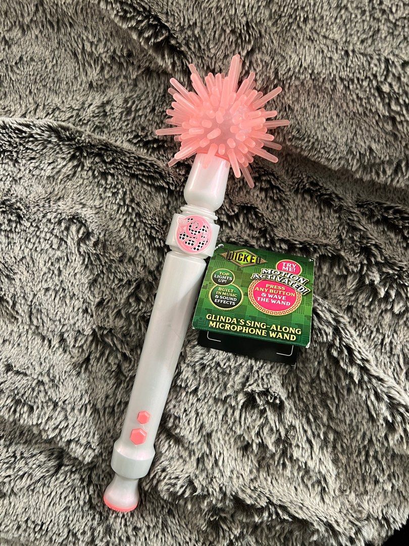 Wicked: Glinda bubble wand (Category: Kids Toys) located in Paranaque City. Submitted by kristhings (Listing ID 1406167983, Image 2). Description: This is so cute! It plays popular (not the whole song) and makes a “fairy” sound when you move it. Arrival in Manila Dec 6.
