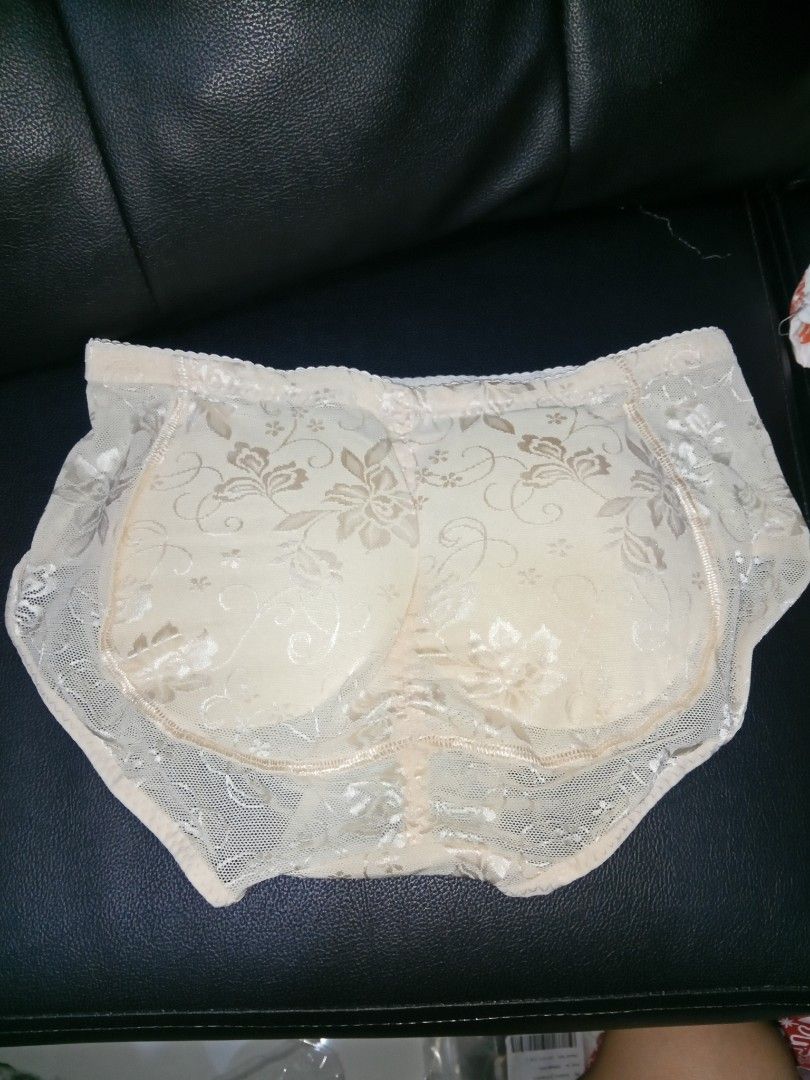 XXL Padded Shapewear Panties (Category: Undergarments & Loungewear) located in Santa Rosa. Submitted by briella1209 (Listing ID 1406111547, Image 2). Description: - Shapewear panties with padded design - Elegant floral lace pattern - Fabric: 88% Nylon, 12% Spandex - Size: XXL - Designed in California, made in China - Washing instructions on tag.