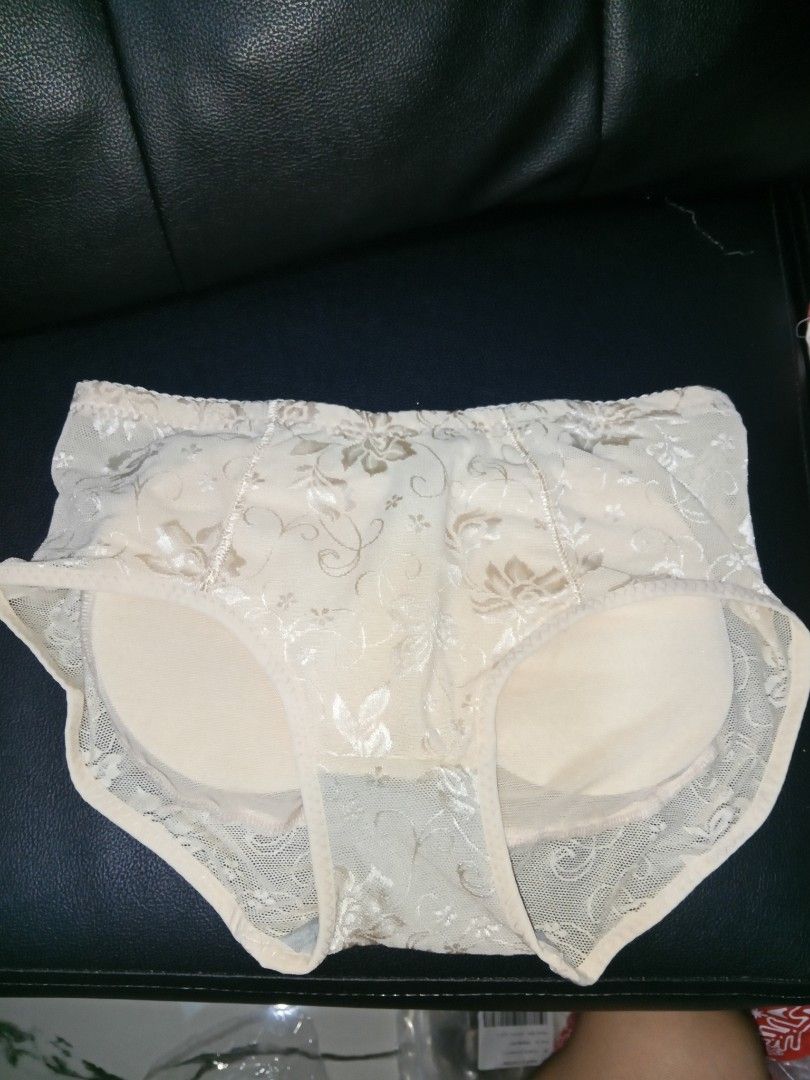 XXL Padded Shapewear Panties (Category: Undergarments & Loungewear) located in Santa Rosa. Submitted by briella1209 (Listing ID 1406111547, Image 1). Description: - Shapewear panties with padded design - Elegant floral lace pattern - Fabric: 88% Nylon, 12% Spandex - Size: XXL - Designed in California, made in China - Washing instructions on tag.