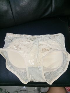(Category: ) located in . Submitted by briella1209 (Listing ID 1406111547, Image 1). Description: .