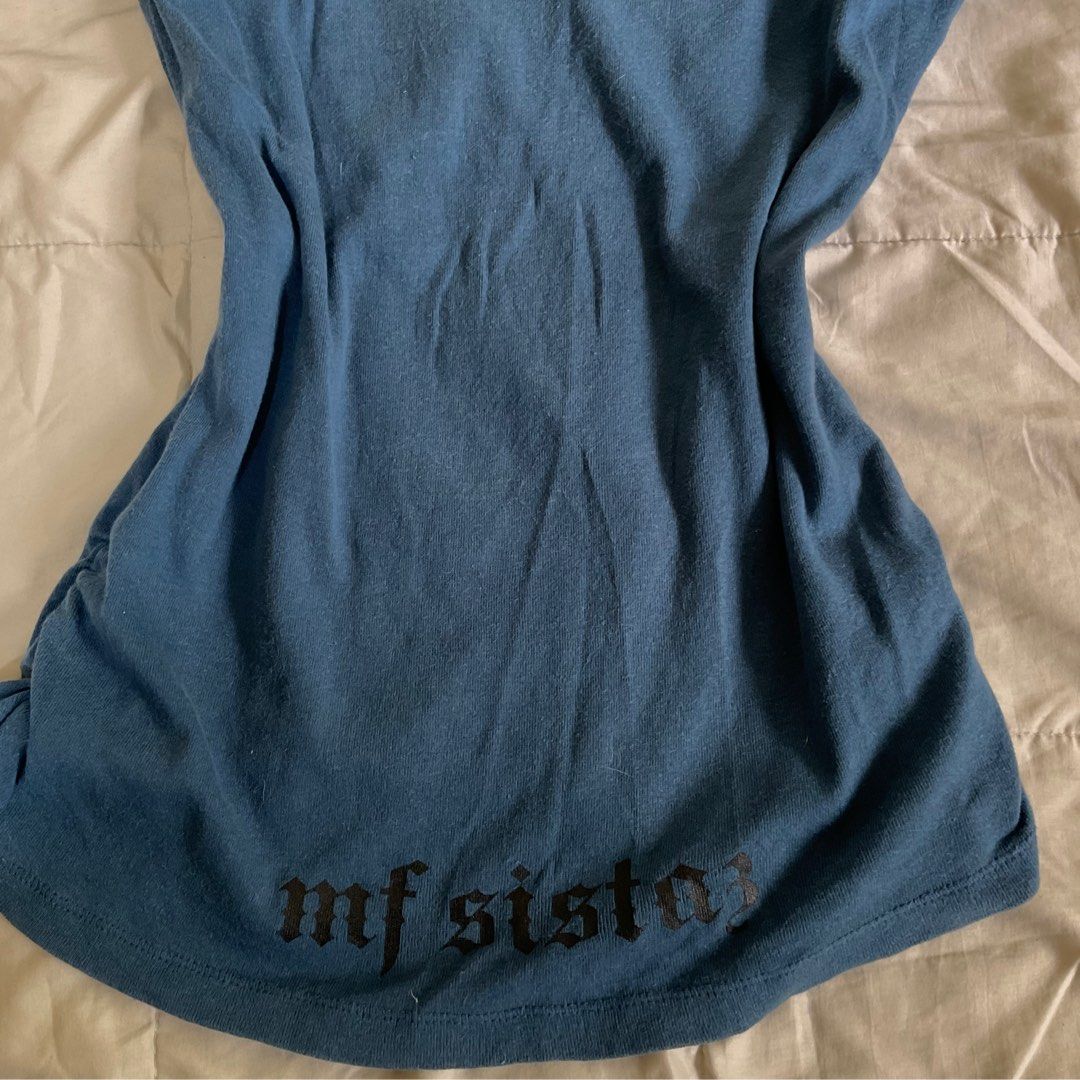 y2k mf sistaz alt top (Category: Shirts) located in Valenzuela. Submitted by heroeia (Listing ID 1406217281, Image 3). Description: can style off shoulder! ! xs small semi med .