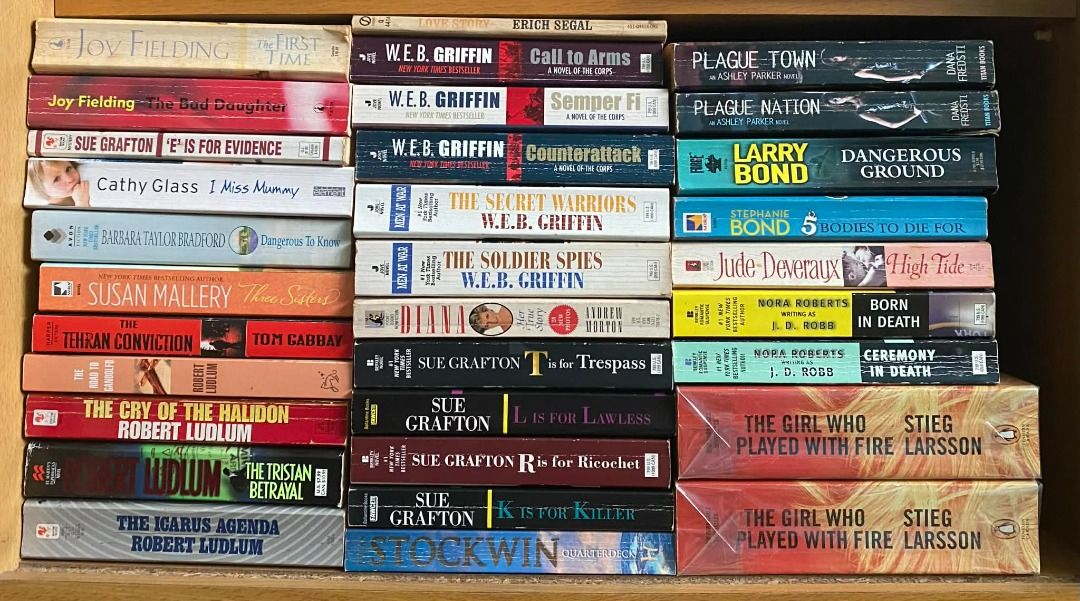 136 pcs MMPB (Category: Designer & Blind Box Toys) located in San Pablo. Submitted by ABUBOOKS (Listing ID 1406369569, Image 2). Description: Take all 130 pcs MMPB for only 1000 pesos plus shipping fee. .