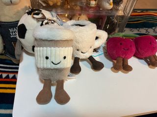 （分類：）位於 。 由 myworld. 提交（商品編號 1406454336，圖片 1）。簡介： 。