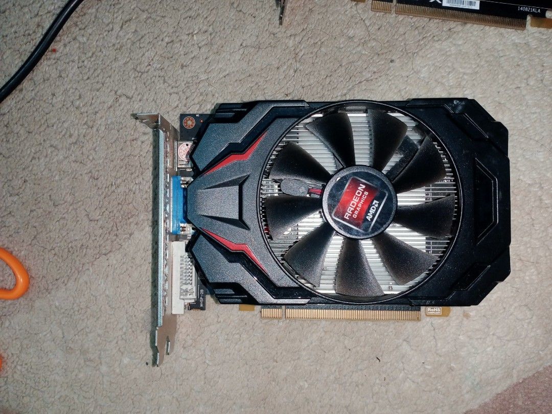 Amd Radeon Tm R7 350 AMD Radeon R7 350 2GB GDDR5, Computers & Tech, Parts & Accessories ...