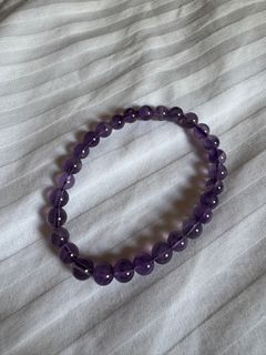 (Category: ) located in . Submitted by vanityaffairs (Listing ID 1406352904, Image 1). Description: .