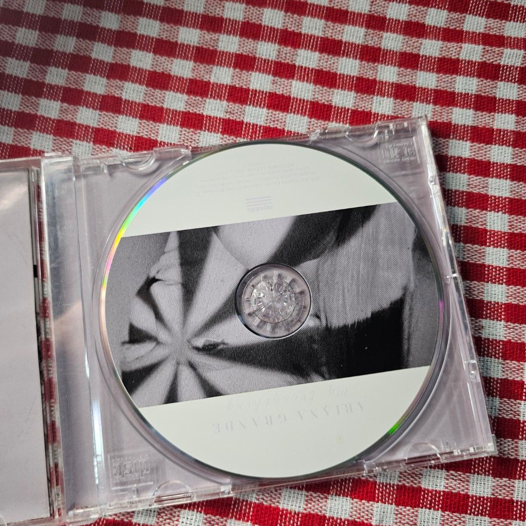 Ariana Grande - My Everything CD - CD Mint (Category: CDs & DVDs) located in Quezon City. Submitted by serefrenpaz (Listing ID 1406445502, Image 2). Description: Original CD of Ariana Grande's album "My Everything". The CD case and disc are included. The album features tracks like "Problem", "Break Free", and "Bang Bang". The CD is made in Germany by EDC. The back of the case shows the tracklist and the Republic Records logo..