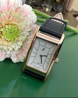 （分類：）位於 。 由 luxechelon 提交（商品編號 1406449688，圖片 1）。簡介： 。