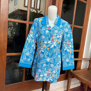 (Kategori: ) berada di . Dikirim oleh prelovedsolo____ (ID iklan 1406464462, Gambar 1). Deskripsi: .