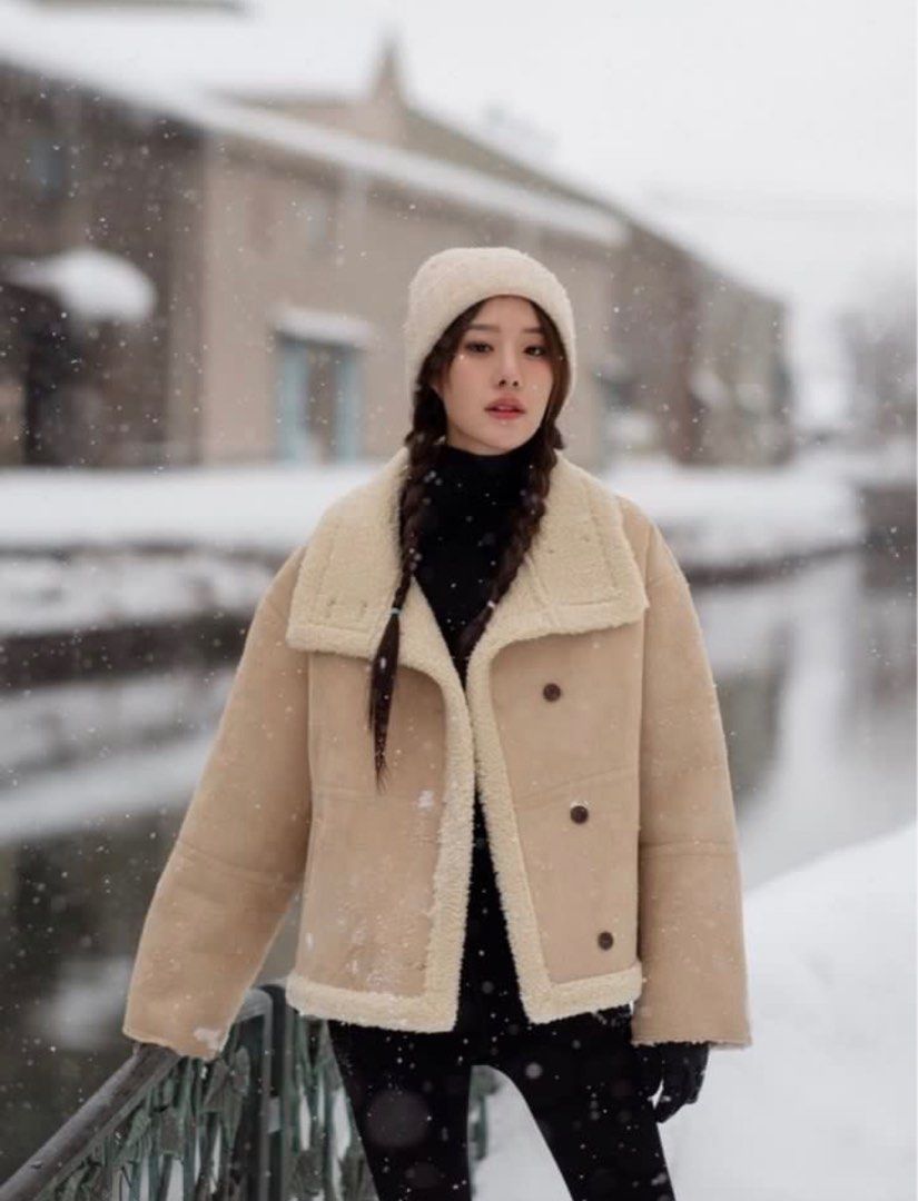 Howdy Wimmy Jacket (Category: Coats, Jackets and Outerwear) located in Candelaria. Submitted by lainey_ (Listing ID 1406460933, Image 3). Description: Howdy Wimmy Jacket Used once this December in South Korea Bought this in Bangkok+courier pa for almost 6k Sellung for only 3,800 Last Price Available for LBC/Grab/Lalamove Meet up: SM South Mall.
