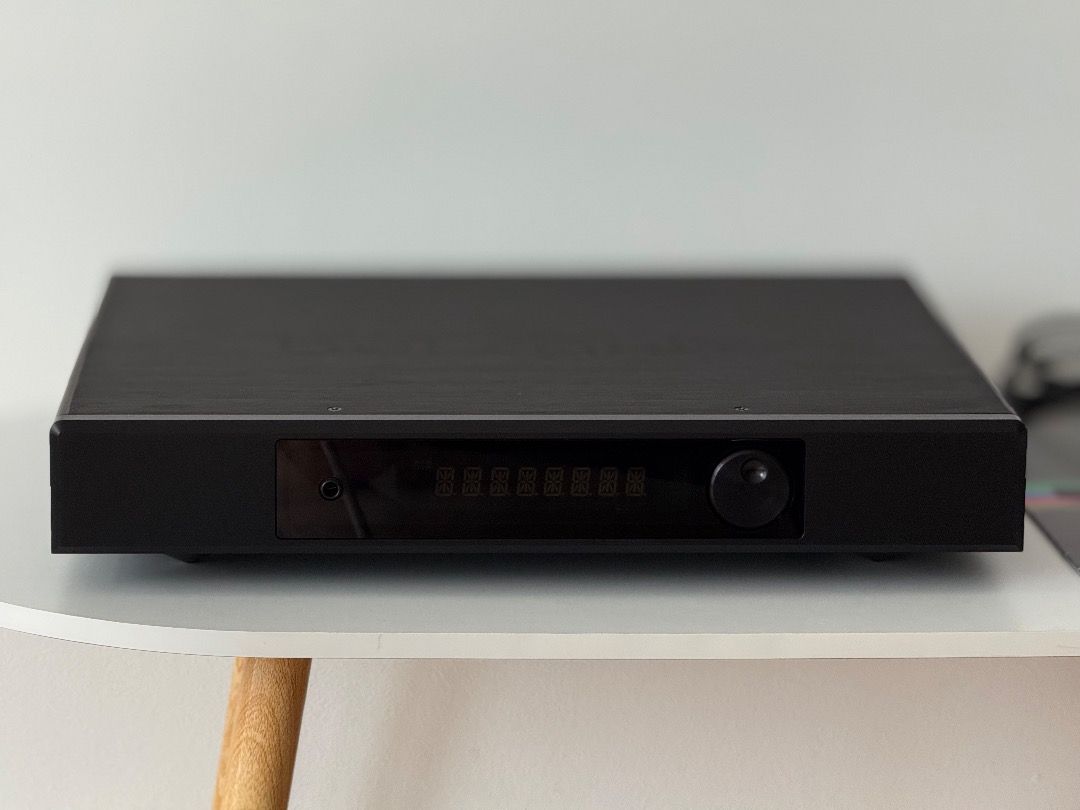 Bel Canto E1X Integrated Amplifier Audio Soundbars Speakers