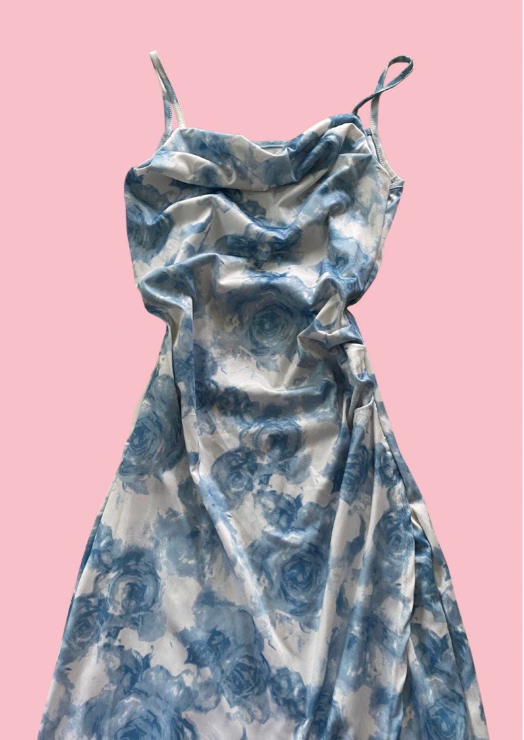 Blue Floral Slip Dress (Category: Dresses) located in Batangas. Submitted by daefloress (Listing ID 1406358640, Image 2). Description: size: xs-m shipping thru j&t payo .