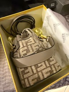 （分類：）位於 。 由 aashopping01 提交（商品編號 1406420516，圖片 1）。簡介： 。