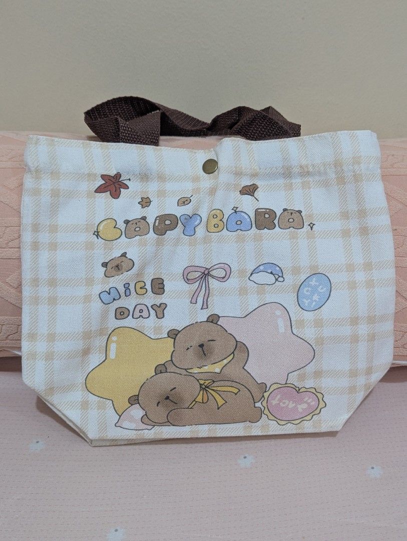Capybara Tote Bag (Category: Tote Bags) located in Cavite. Submitted by zgbhouse (Listing ID 1406425410, Image 1). Description: .