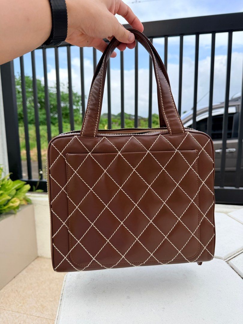 Chanel Wild Stitch Tote Bag (Category: Luxury Bags & Wallets) located in Manila. Submitted by blakeco (Listing ID 1406412516, Image 2). Description: Chanel Wild Stitch Tote Bag -Php 40,000 -In very good condition -Comes with replacement dust bag -Meetups or shipping around the metro.