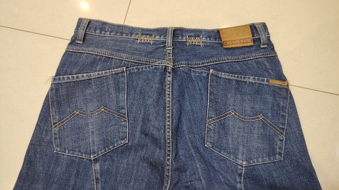 Chevignon Baggy Denim Pants (Category: Jeans) located in Bacolor. Submitted by thriftyperminute (Listing ID 1406447623, Image 3). Description: -This is a pre-loved or thrifted item so please manage your expectations. -Color may slightly differ due to lighting or with the settings of the device used to view the photos -"Mine" now, pay now policy -Payment through gcash -Sure buyers only, please -No cancellation of orders -No return, no exchange, no