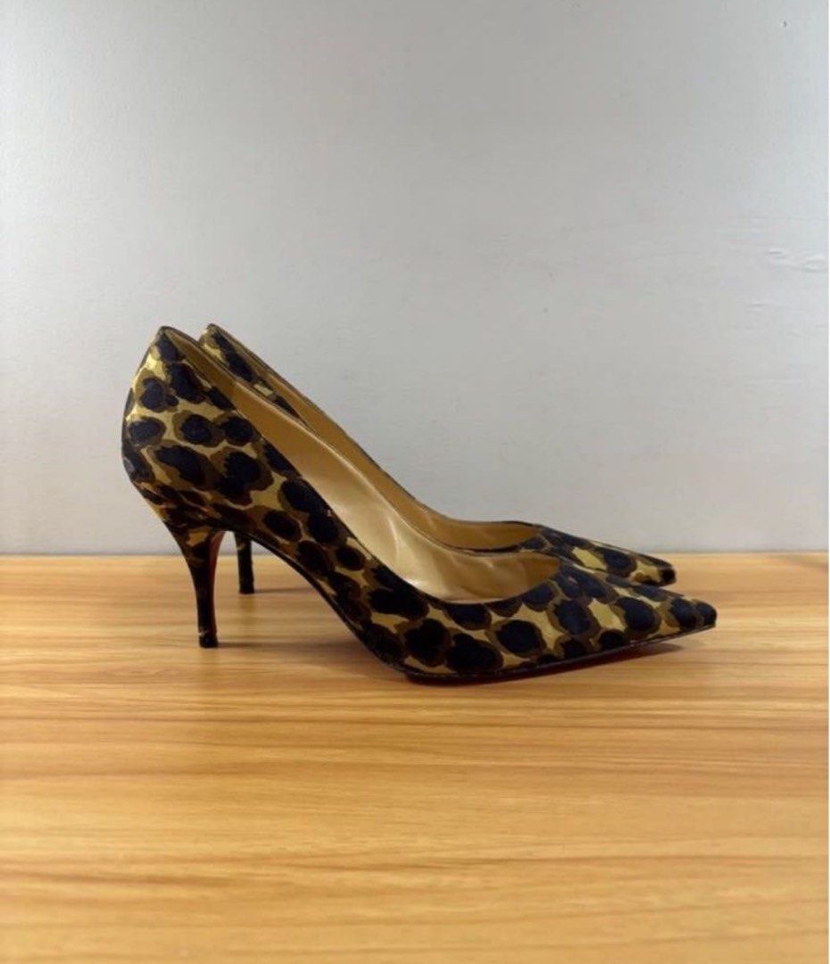 Christian Louboutin Pump heels (Category: Heels) located in Manila. Submitted by ayan123456 (Listing ID 1406288125, Image 2). Description: ORIGINAL, bought in US 36 1/5 size, can fit 24 cm.