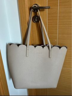 （分類：）位於 。 由 bc6369 提交（商品編號 1406355585，圖片 1）。簡介： 。