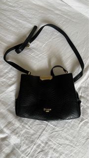(Category: ) located in . Submitted by shoptlc (Listing ID 1406330793, Image 1). Description: .