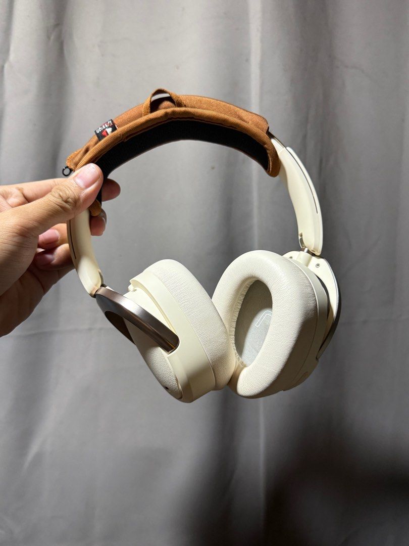 Edifier wh950nb (Category: Headphones & Headsets) located in Cordon. Submitted by jaylinden22 (Listing ID 1406396119, Image 1). Description: With box. Like new condition. Last month lang na buy. RFS: Much prefer AirPods..