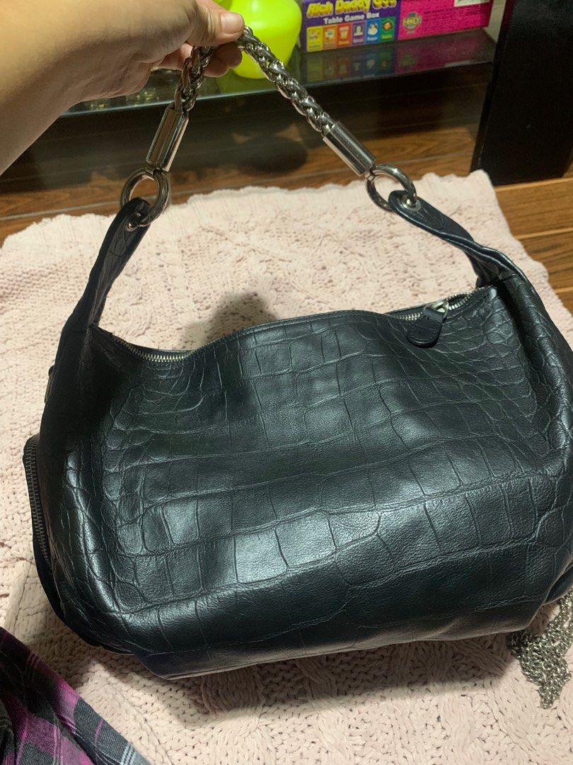 Furla Black Croc-Embossed Shoulder Bag (Category: Luxury Bags & Wallets) located in Bulacan. Submitted by love2loved (Listing ID 1406407976, Image 2). Description: - Furla shoulder bag - Black croc-embossed leather - Silver chain strap - Zipper closure - Interior side pocket - Furla branded tag - "Made in Cambodia" tag - Leather material Good condition medium size silver hardwarw YKK zipper with free silver chain furla chain maganda ung leather y