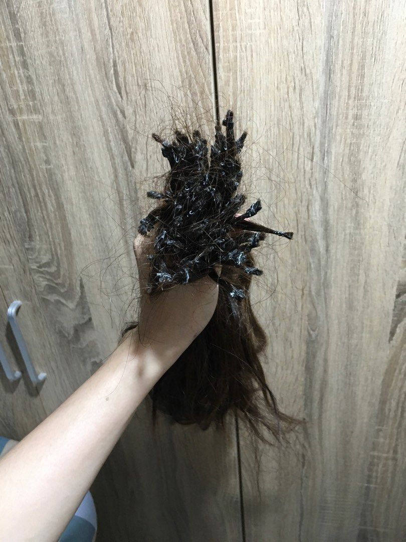 Hair Extension (Category: Hair Accessories) located in Mandaluyong City. Submitted by needs99 (Listing ID 1406454602, Image 3). Description: 15-13 inches SOBRANG KAPAL NG STRANDS total of 110 strands for 1500 color brown i have 200plus strands for 3k Super kapal but 15-13 inches lang perfect sa ayaw ng masyadong mahaba.