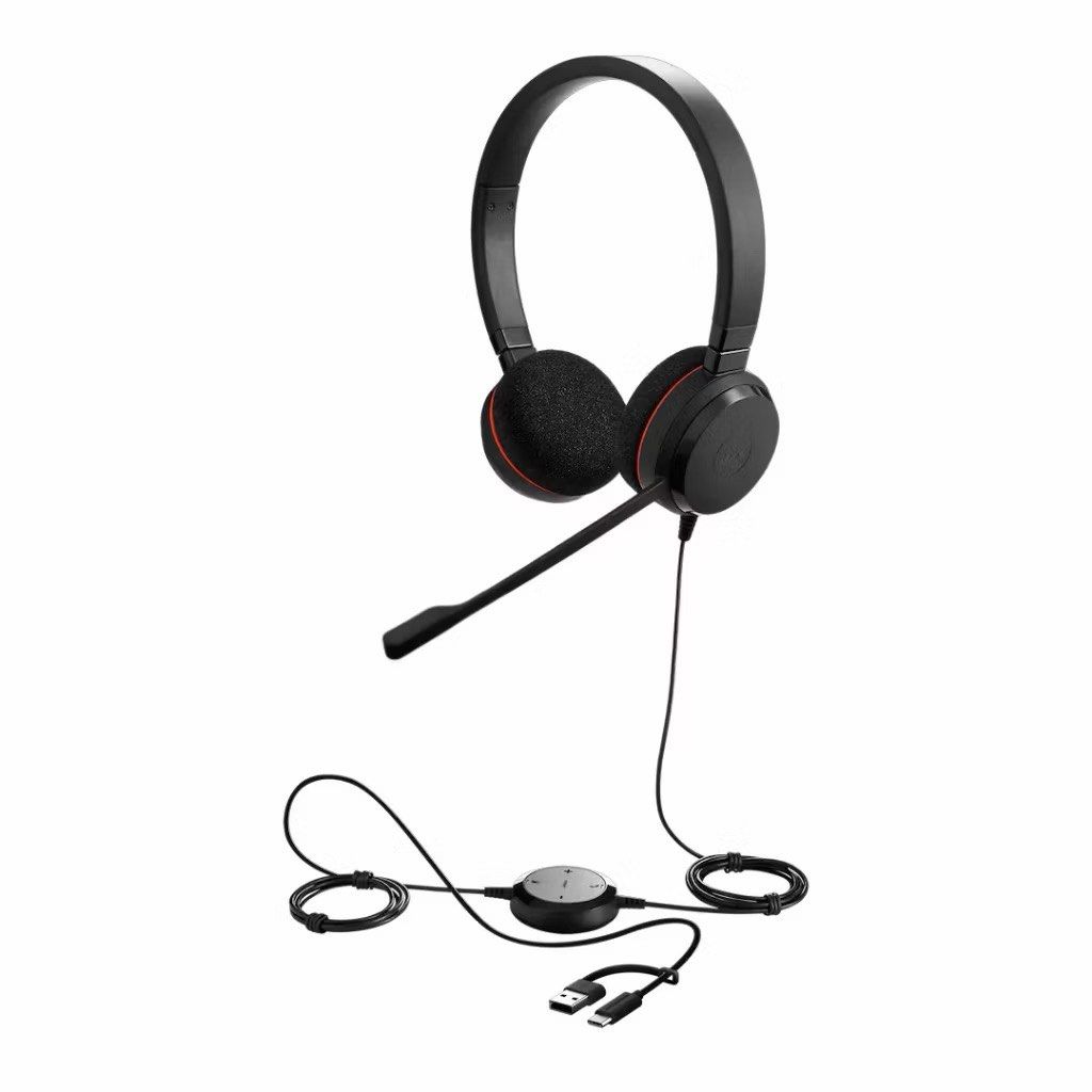 Jabra Evolve 20 MS Stereo USB-A Headset (Category: Headphones & Headsets) located in Antipolo. Submitted by themrdeclutter (Listing ID 1406400841, Image 2). Description: - Jabra Evolve 20 MS Stereo USB-A Headset - USB connection - Integrated call control unit - Includes carrying case and pouch - Black earcups - Built-in microphone.