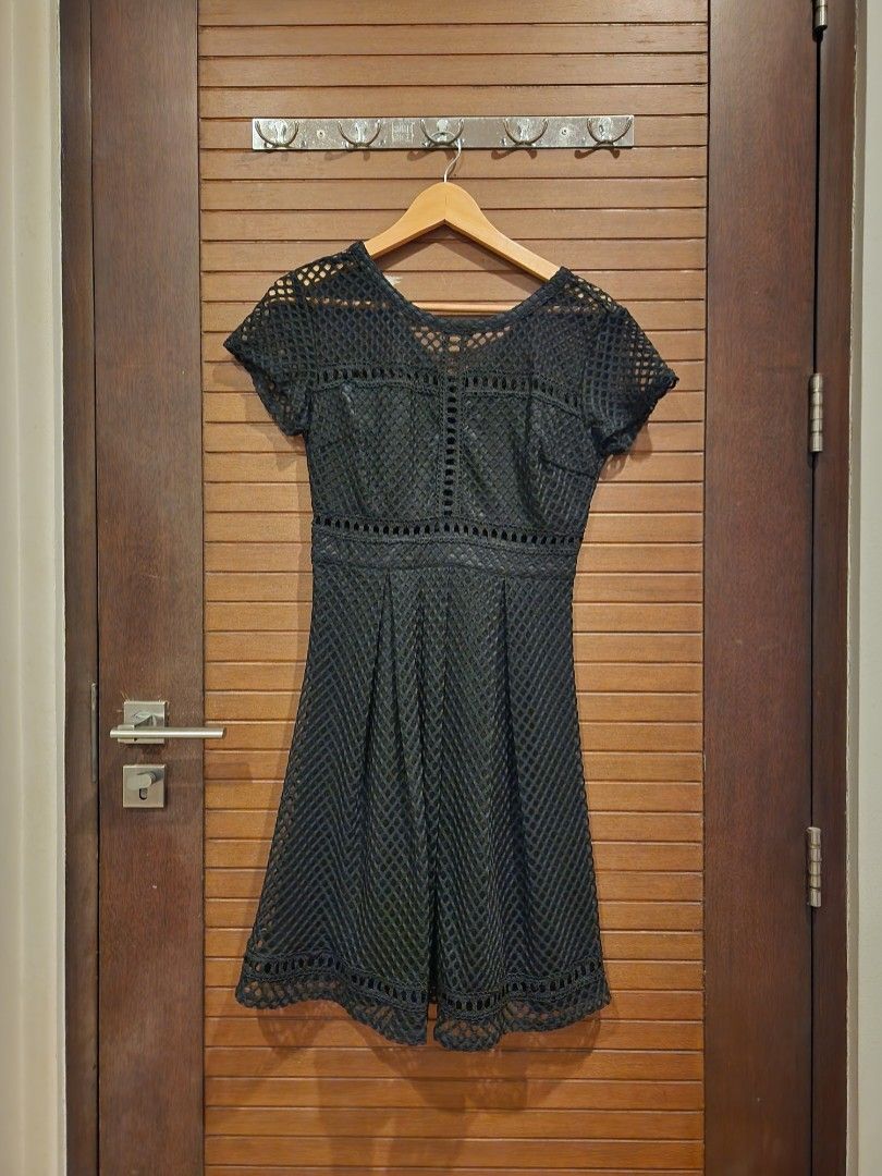 Karimadon - Black See-through Dress (Category: Dresses) located in Muntinlupa City. Submitted by rnprz (Listing ID 1406402680, Image 1). Description: .