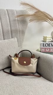 (Category: ) located in . Submitted by pencintashopping29 (Listing ID 1406323161, Image 1). Description: .