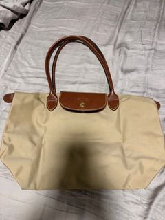 （分類：）位於 。 由 aashopping01 提交（商品編號 1406303579，圖片 1）。簡介： 。