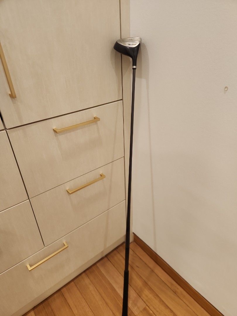 MacGregor XP Performance Driver (Category: Golf) located in Singapore. Submitted by sgcolts (Listing ID 1406349155, Image 2). Description: Macgregor golf driver Self collect at Fort Canning MRT or Oxley Rise.