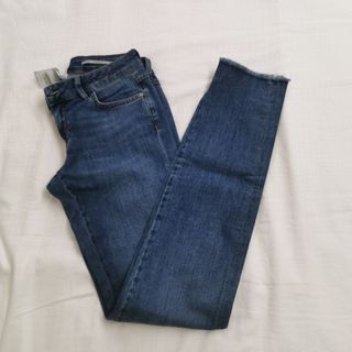 （分類：）位於 。 由 chungwan 提交（商品編號 1406376013，圖片 1）。簡介： 。