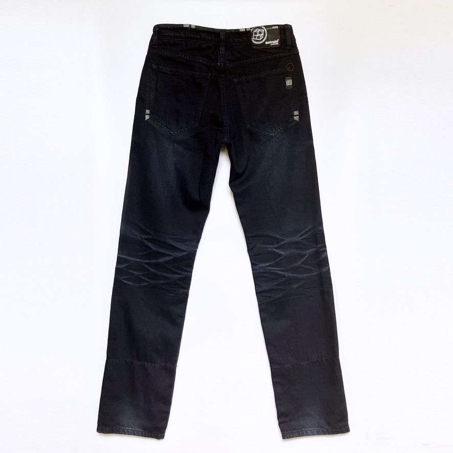 MASTERMIND PRODUCTION – Washed Black Denim Jeans (Category: Jeans) located in Taguig. Submitted by shopharee (Listing ID 1406387274, Image 2). Description: MEASUREMENTS ('Laid Flat' in Inches): 🔸 WAIST* : 30.00'' 🔸 LENGTH : 42.00'' 🔸 RISE : 10.50'' 🔸 HIP* : 39.00'' 🔸 THIGH* : 22.00'' 🔸 INSEAM : 32.00'' 🔸 HEM* : 15.00'' * Circumference ITEM CONDITIONS: 🔸 Material Quality: 10/10 🔸 Color rating: 10/10 🔸 Appearance: 10/10 🔸 Gently used. Ca