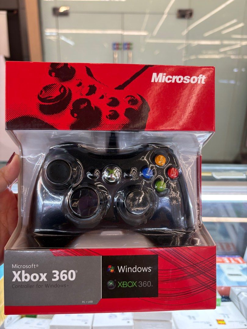 Microsoft Xbox 360 Controller (Category: Controllers) located in Taguig. Submitted by grassyyieeebeyb (Listing ID 1406435341, Image 1). Description: Microsoft Xbox 360 USB CONTROLLER For windows.
