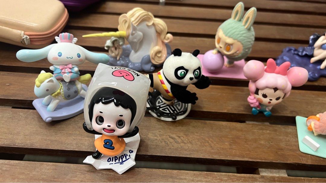 Popmart/52toys Decluttering (Category: Kids Toys) located in Quezon City. Submitted by _beanieee (Listing ID 1406327843, Image 2). Description: decluttering my collection - 350 each, can give for cheaper if getting more - just message me if you need more photos.