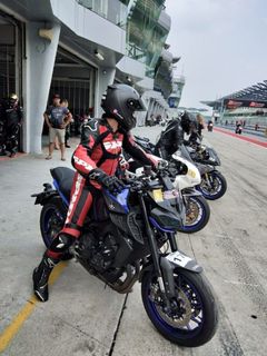 (Category: ) located in . Submitted by mtt.sg (Listing ID 1406405027, Image 1). Description: .