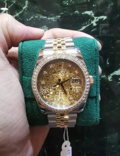 (Category: ) located in . Submitted by hengwatch (Listing ID 1406428109, Image 1). Description: .