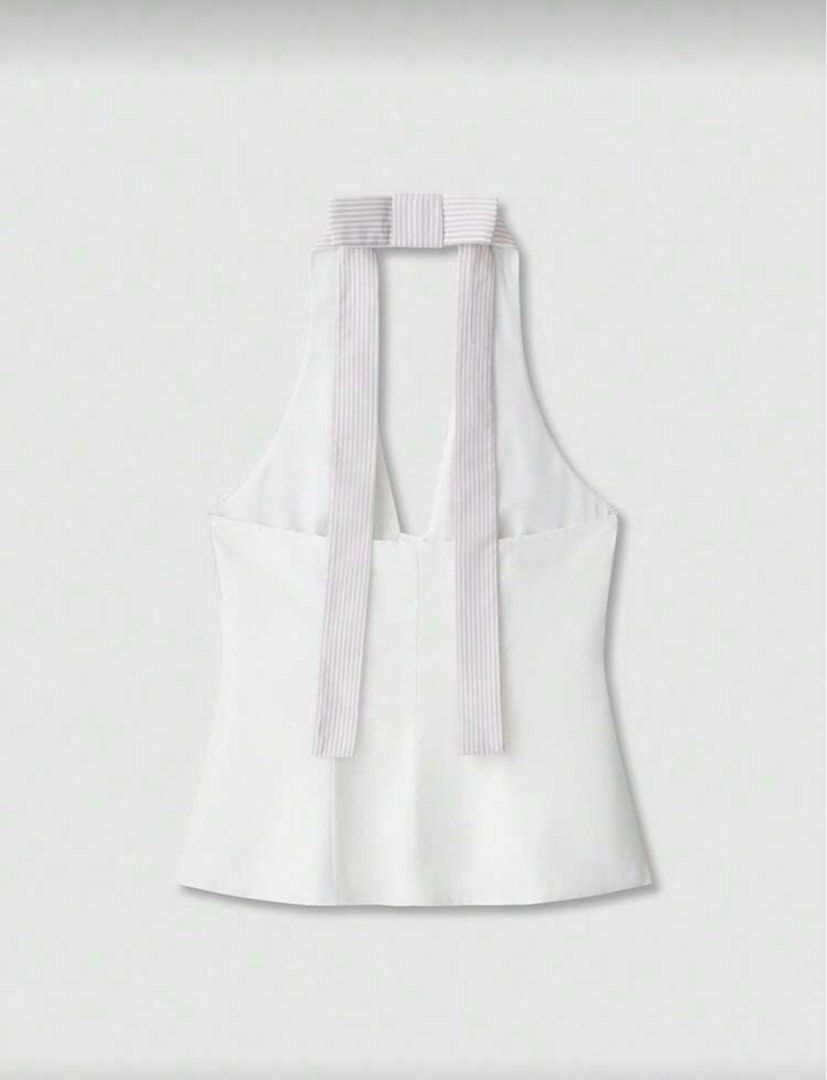 SHEIN Halter Top with Striped Detail (Category: Sleeveless) located in Manila. Submitted by d5nch1 (Listing ID 1406448964, Image 2). Description: .