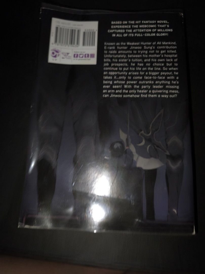 Solo Leveling Volume 1 (Category: Comics & Manga) located in Pasay City. Submitted by kuroe.0 (Listing ID 1406401521, Image 2). Description: Have flaws around the edges but looks brand new. includes: plastic cover MOP: Gcash/Maya.