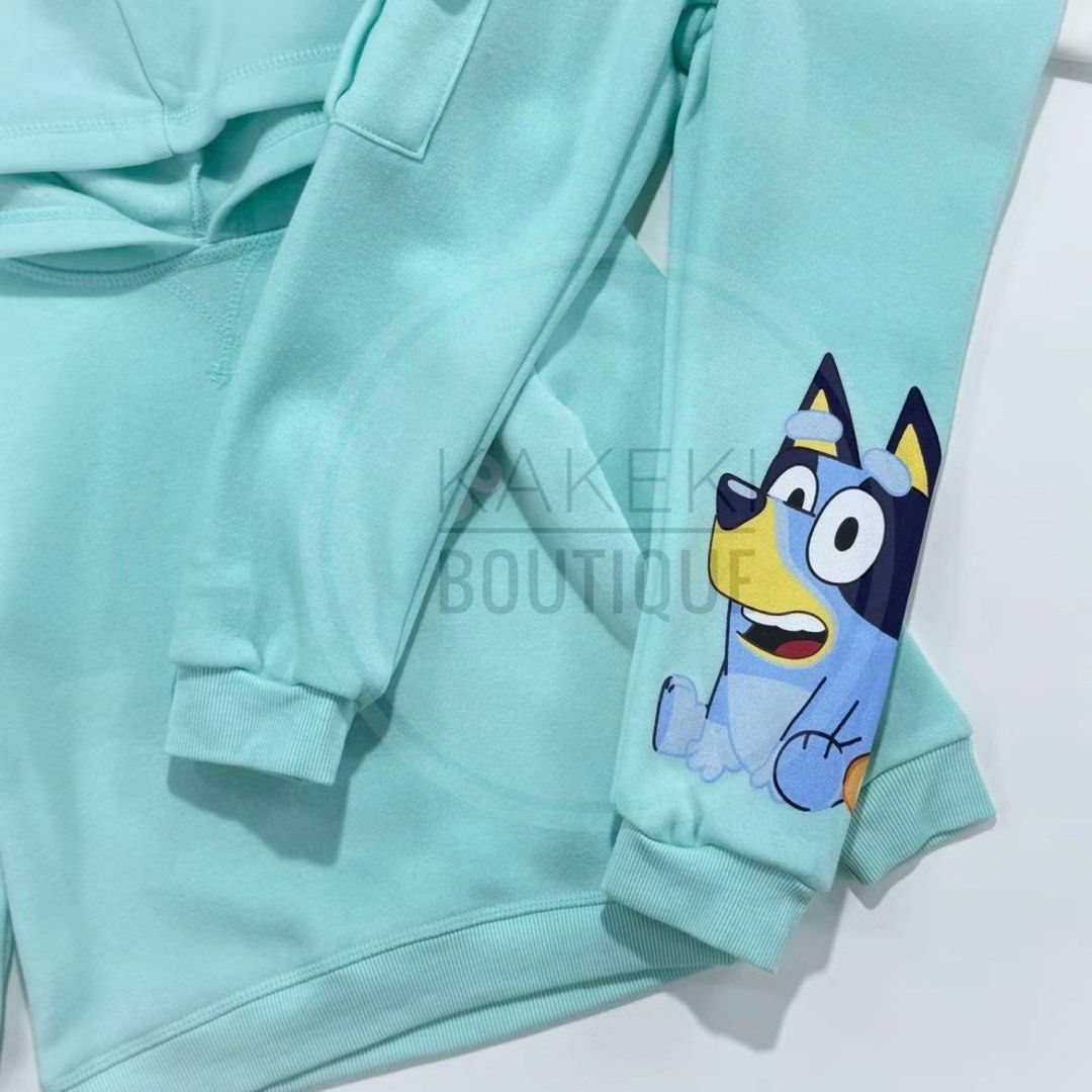 Tracksuit Hoodie and Jogger Set (Category: Babies & Kids Fashion) located in Quezon City. Submitted by chrisjoyx (Listing ID 1406434355, Image 3). Description: Brand new 2Y Orig price:540 Rfs: wrong size.