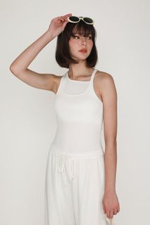 (Category: ) located in . Submitted by clearhercloset (Listing ID 1406362859, Image 1). Description: .