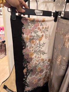 (Category: ) located in . Submitted by allynchong (Listing ID 1406435753, Image 1). Description: .
