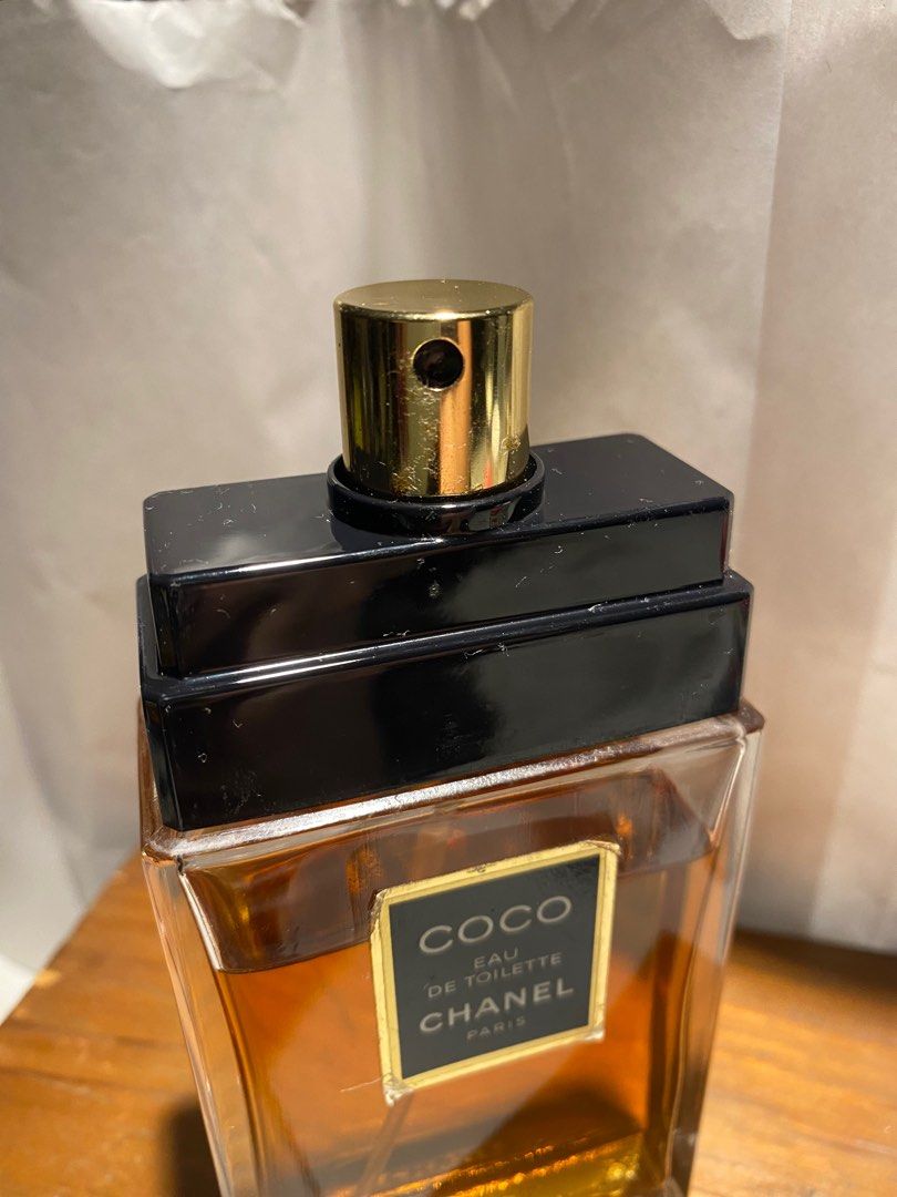 VINTAGE Chanel Coco Eau de Toilette 100ml (Category: Fragrance & Deodorants) located in Plaridel. Submitted by marcgaba (Listing ID 1406455109, Image 3). Description: VINTAGE Authentic Chanel Coco Eau de Toilette 100ml bottle, no box Approximately 80% volume remaining Batch code: 2905 For sure old: see pic of bottom of the bottle, and the gold on the edges of the cap. Note also that there’s no Chanel logo at the top surface of the cap Excellent j