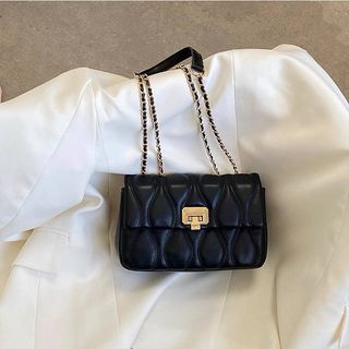 (Category: ) located in . Submitted by vpreloved19 (Listing ID 1406439528, Image 1). Description: .