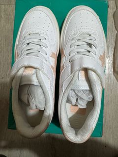 （分類：）位於 。 由 yo59432647 提交（商品編號 1406562961，圖片 1）。簡介： 。