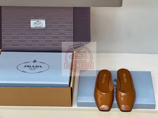 (Category: ) located in . Submitted by shoes.locker (Listing ID 1406494691, Image 1). Description: .