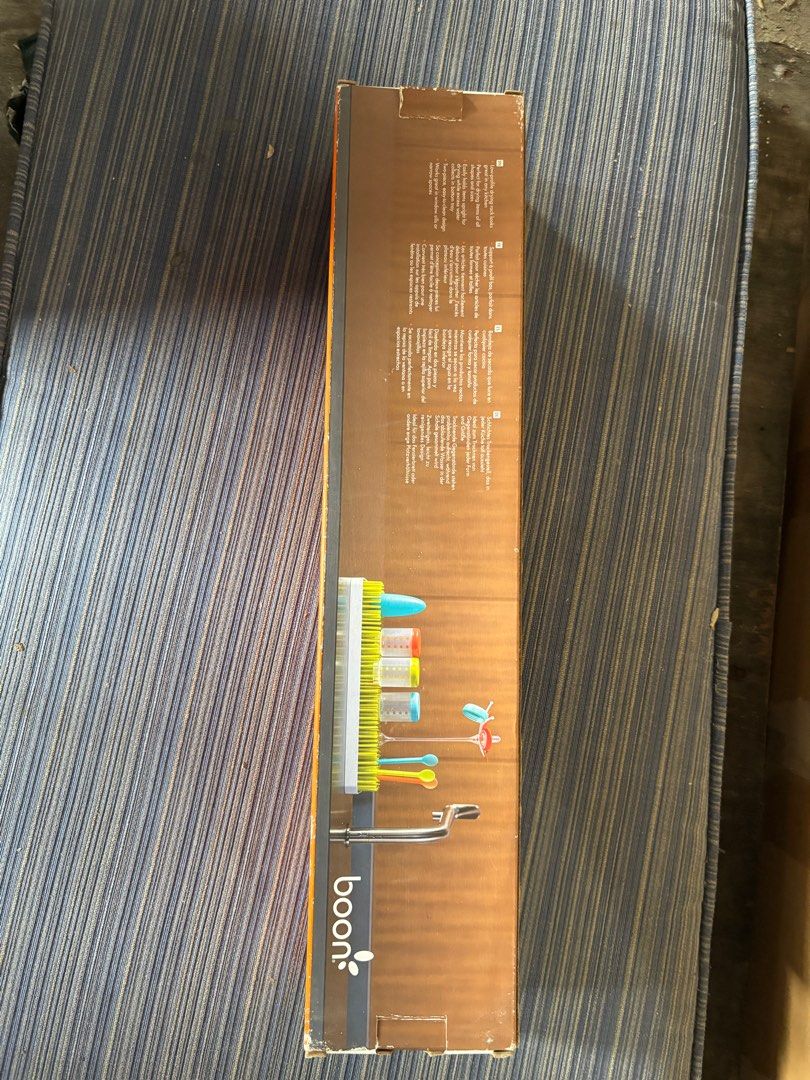 Boon Patch Bottle Drying Rack (Category: Breastfeeding & Bottle Feeding) located in Telok Panglima Garang. Submitted by ryusukabeli (Listing ID 1406486919, Image 1). Description: Clearance sales!! Slightly negotiable .