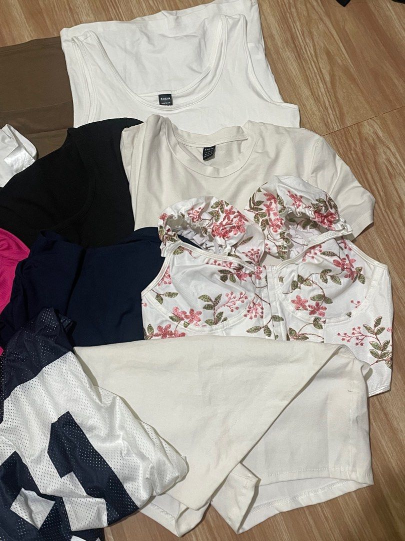 BUNDLE 11PCS Assorted Tops (Category: Others Tops) located in Quezon. Submitted by khydeclutterz (Listing ID 1406528784, Image 3). Description: - Tops Bundle - Mostly size M - Some are only used once - One skort size M 27-29 - Mixed brands, mostly shein Still negotiable RFS: Decluttering LOC: Quezon Province .