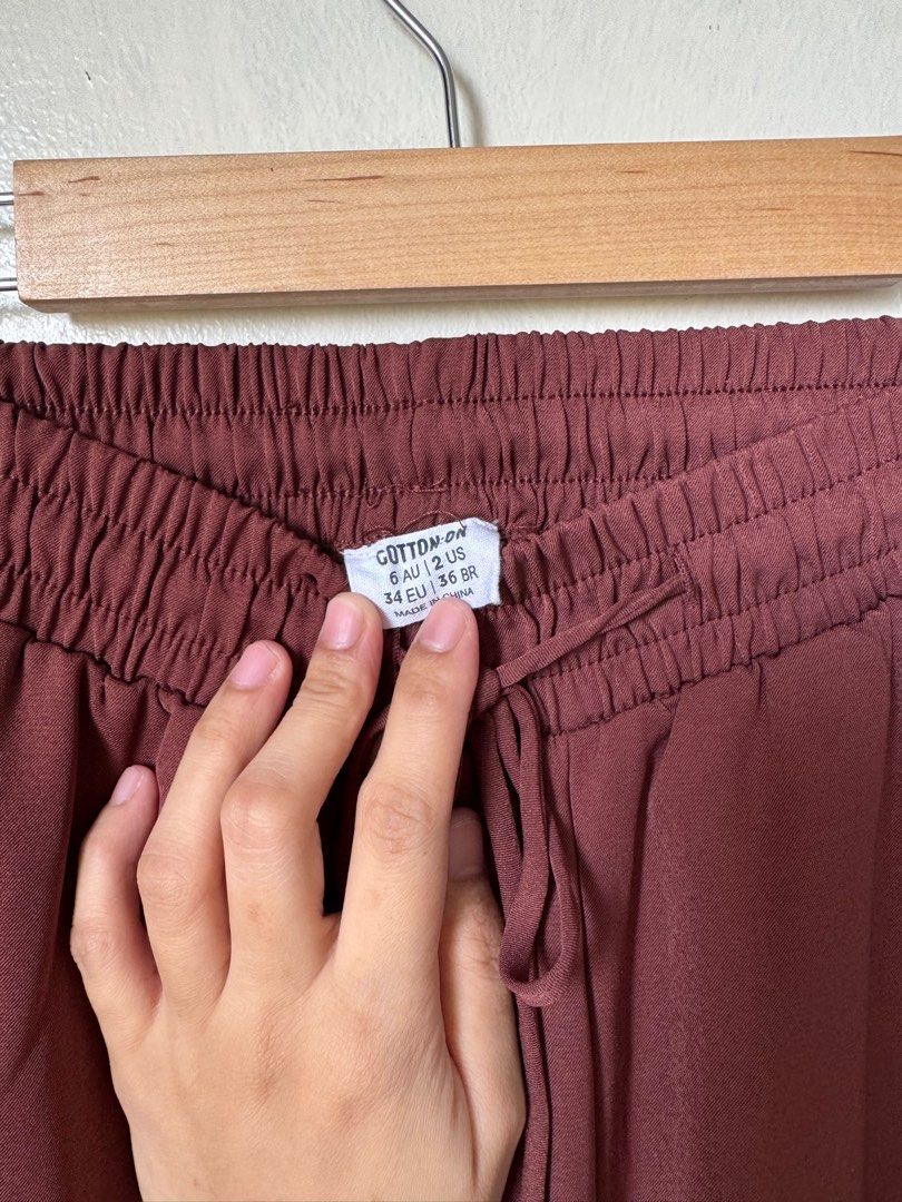 Cotton On Flowy Wide Leg Pants (Category: Other Bottoms) located in Rizal. Submitted by anonymoosh (Listing ID 1406614222, Image 2). Description: Waist 23-24” Length 38” 📍San Antonio, Paranaque 💰GCash / Bank transfer 🛵 Lalamove / Grab / J&T .