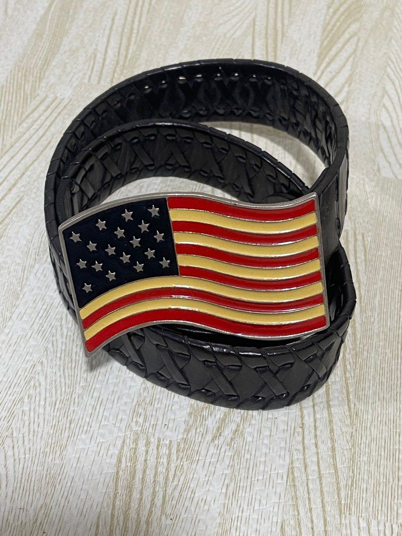 gun’s n roses belt (Category: Luxury Accessories) located in Calamba. Submitted by thriftingoverload (Listing ID 1406642010, Image 1). Description: 1350 plus shipping fee LP 0938.9486.020..txt me forotherinfo buckles lang gnr,ung leather iba made in usa.